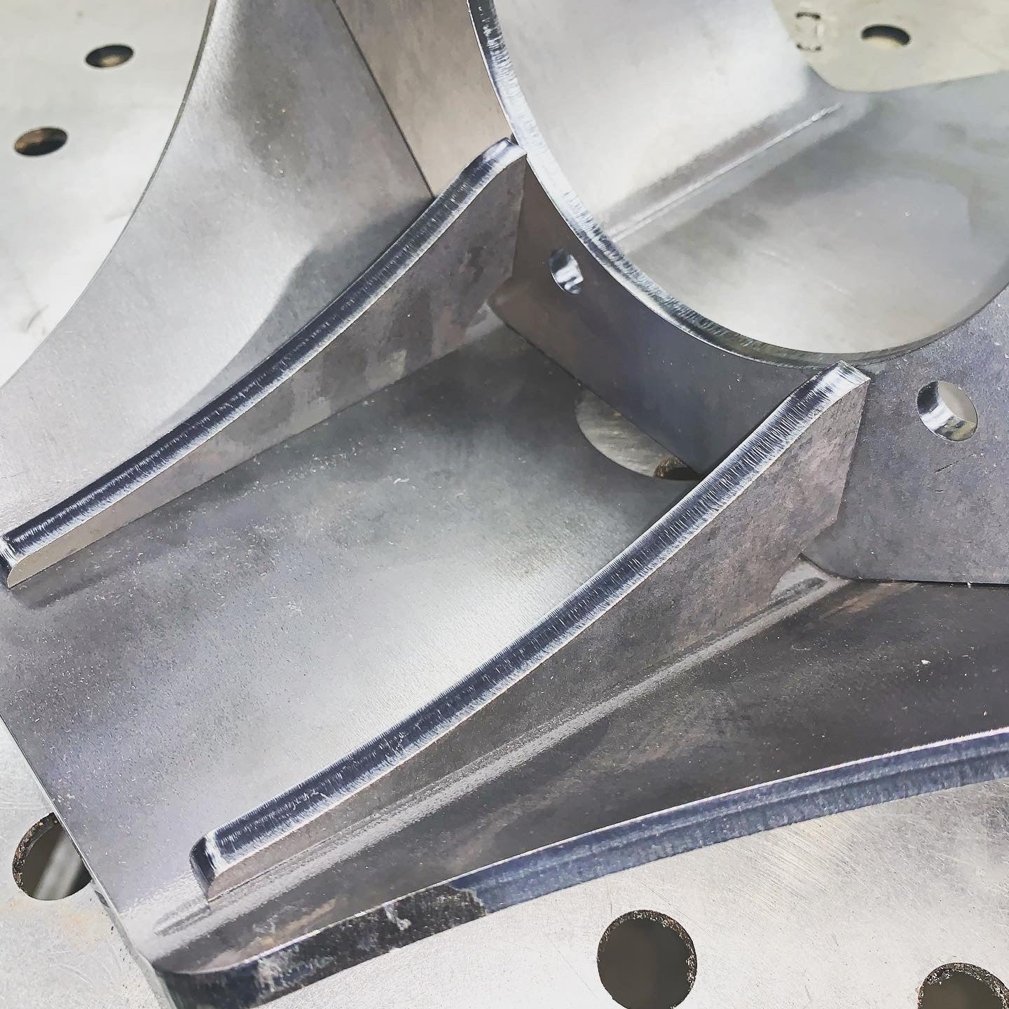 FORD 9 INCH DIFF SKID