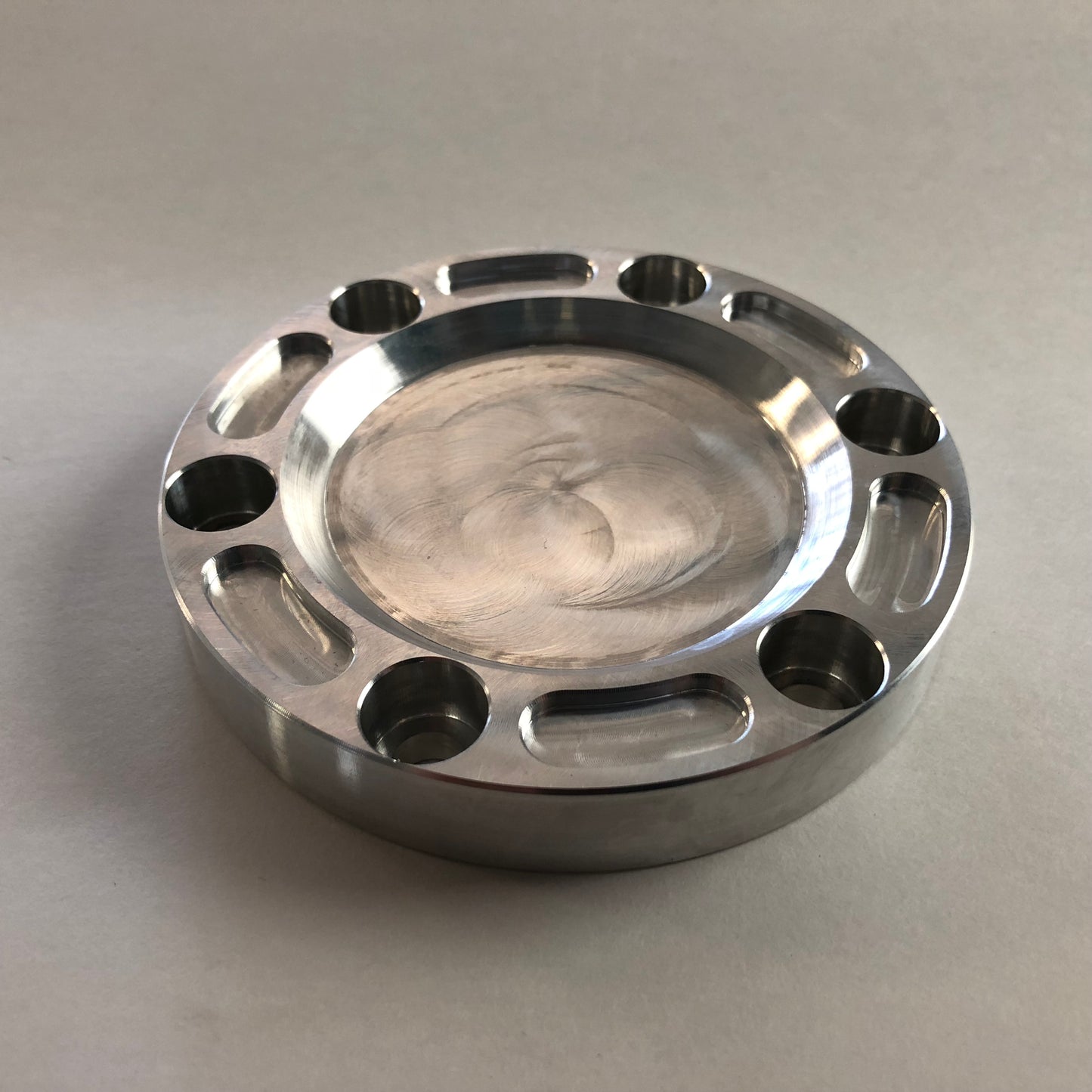 TOYOTA HUB COVER KIT ***CLEARANCE***